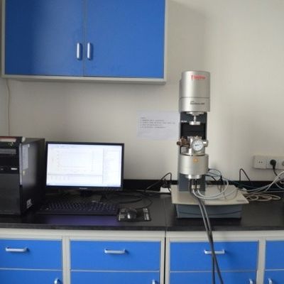 Espuma do CO2 que fratura o líquido SU-CFF para a baixa reconstrução da permeabilidade